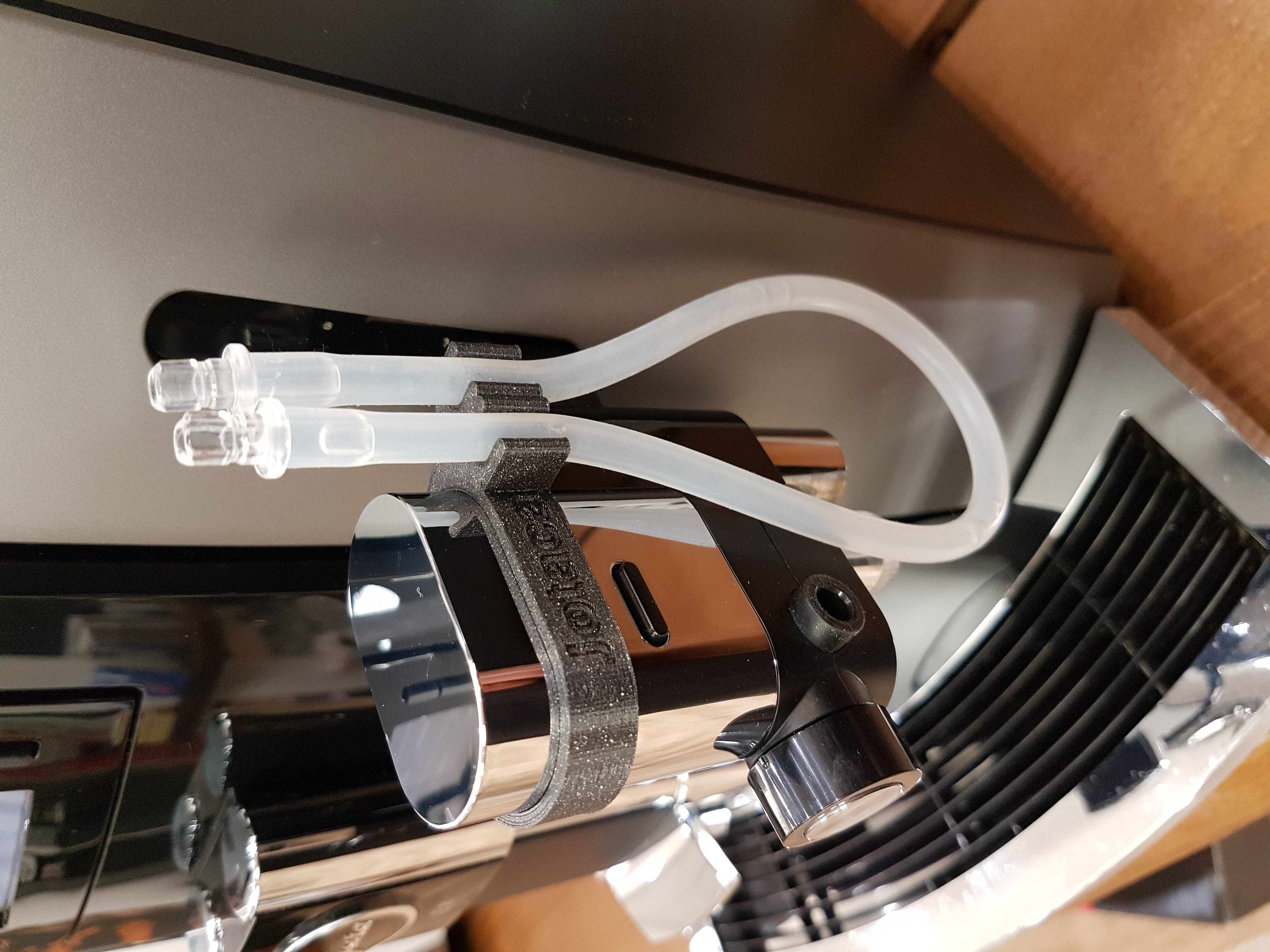 Duo Milchschlauch Halter Befestigung kompatibel mit Jura E8 (ED) ab Baujahr 2026